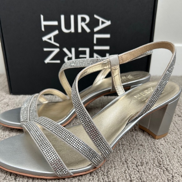 Naturalizer Dress Shoes - Picture 1 of 3